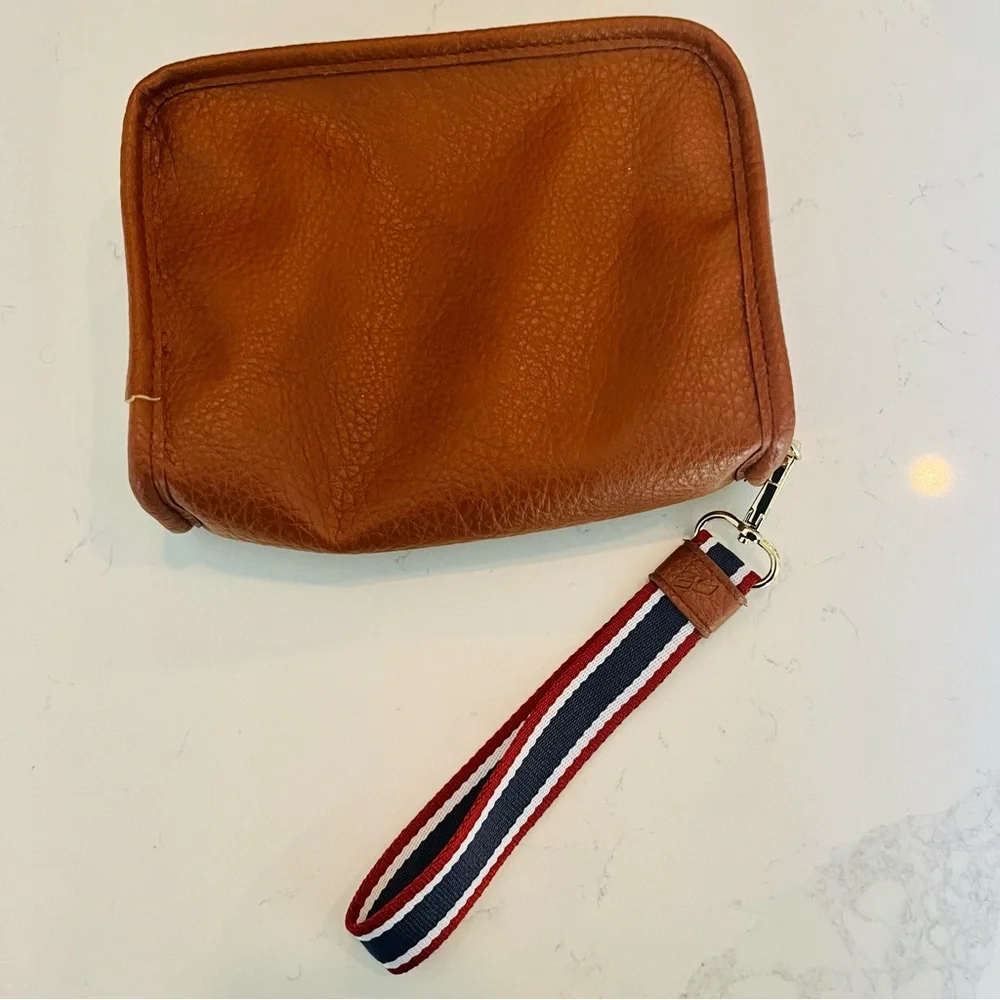 Shinola RARE Flagship x Shinola Detroit Traveler’s Bag, Limited Edition_4
